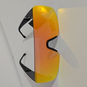 NWT True Religion Womens Sunglasses